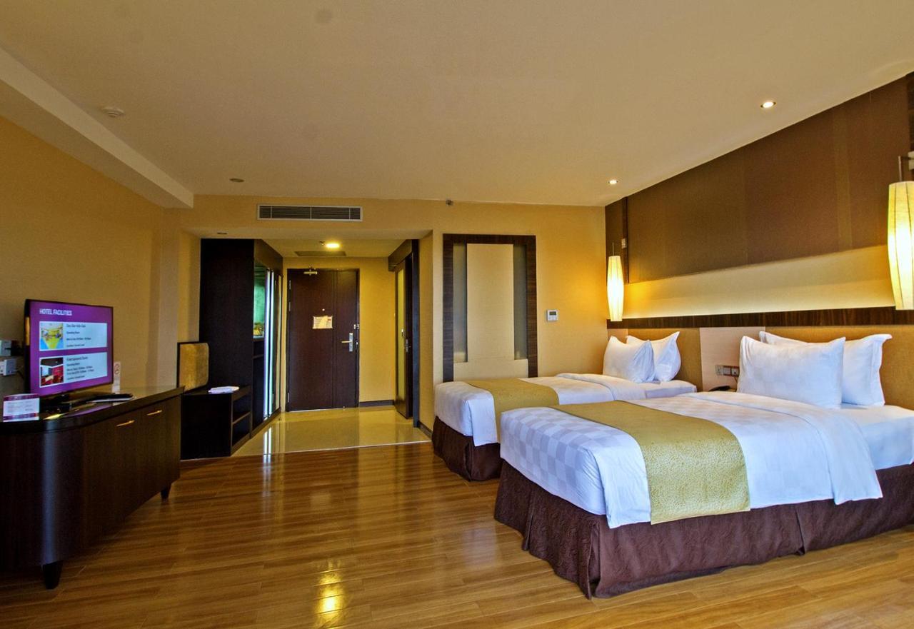 Grand Lagoi Hotel Bintan Exterior photo